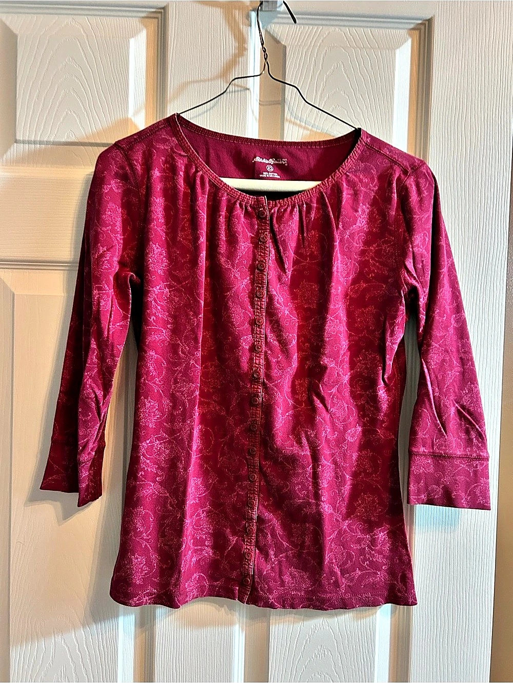 Eddie Bauer Floral Jacquard Button Front Top in dusty red
